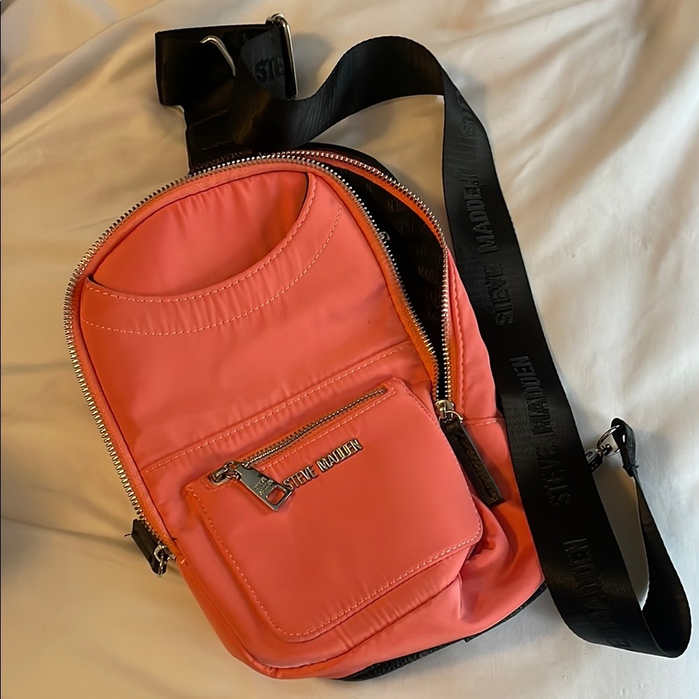 Steve Madden Coral Crossbody Bag